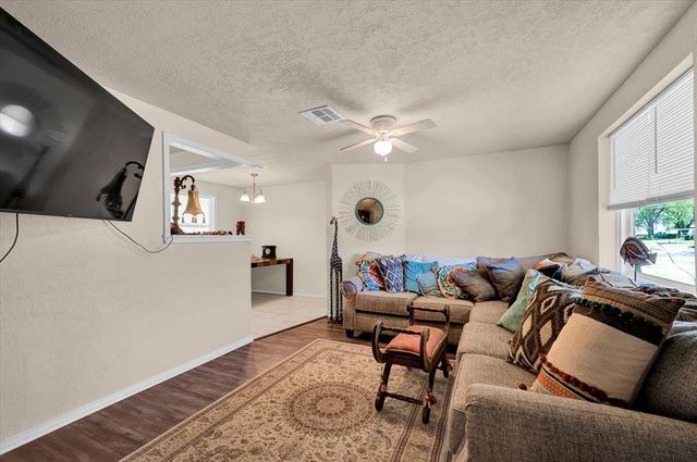 1645 Lariet Lane, Del City, OK 73115