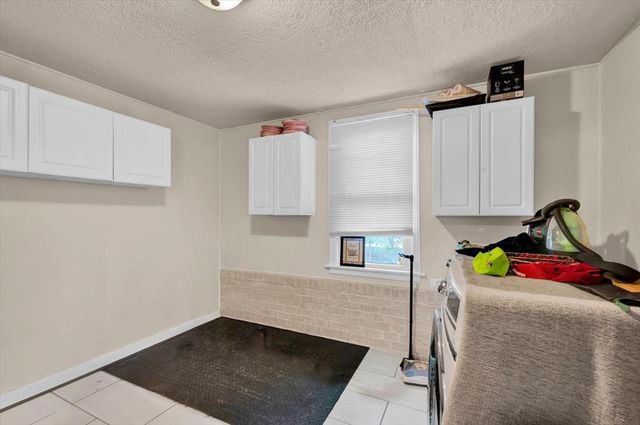 1645 Lariet Lane, Del City, OK 73115