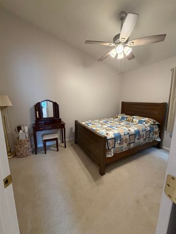 105 Palm Drive, Huntington, WV 25705