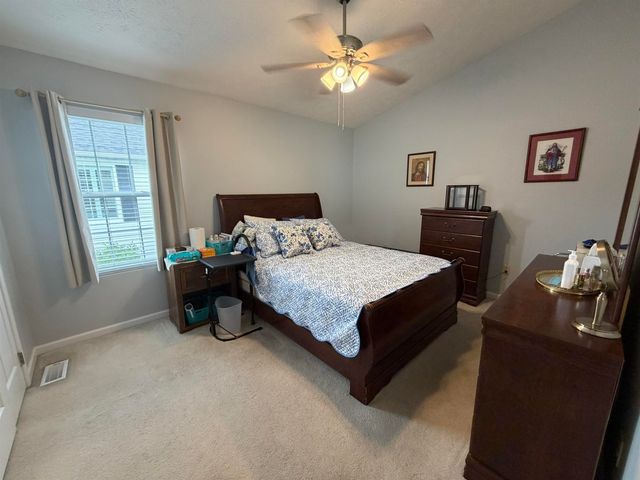 105 Palm Drive, Huntington, WV 25705