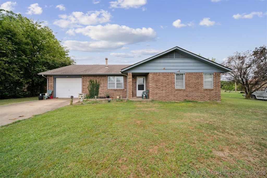 903 NW 16th Street, Wagoner, OK 74467