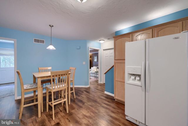 111 SILVER SCREEN DR, York, PA 17402