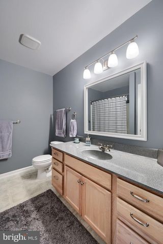 111 SILVER SCREEN DR, York, PA 17402