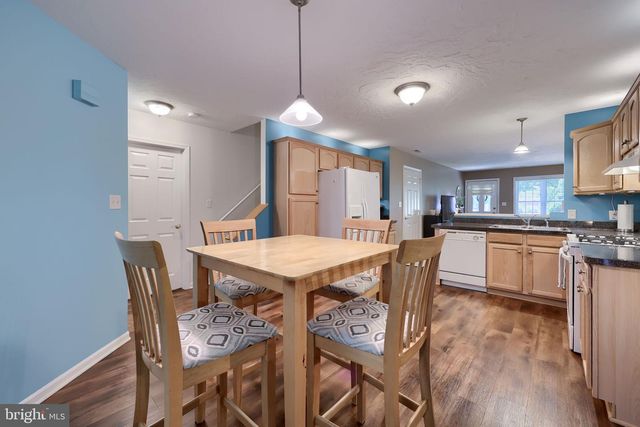 111 SILVER SCREEN DR, York, PA 17402