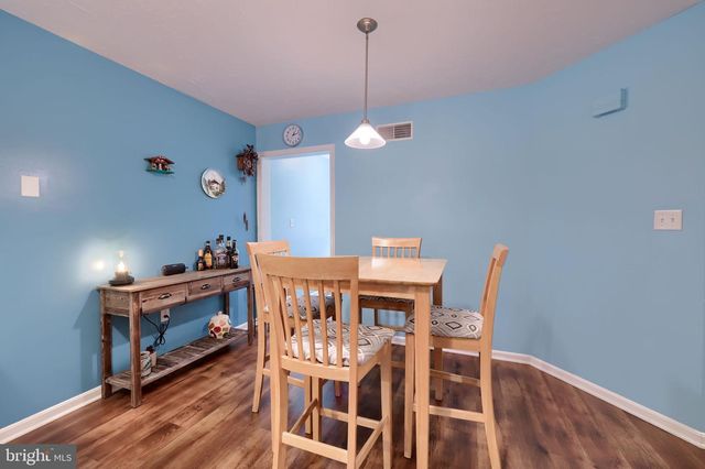111 SILVER SCREEN DR, York, PA 17402