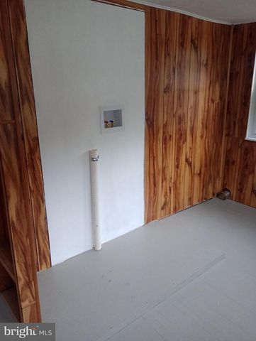 732 W 6TH ST, Lewistown, PA 17044