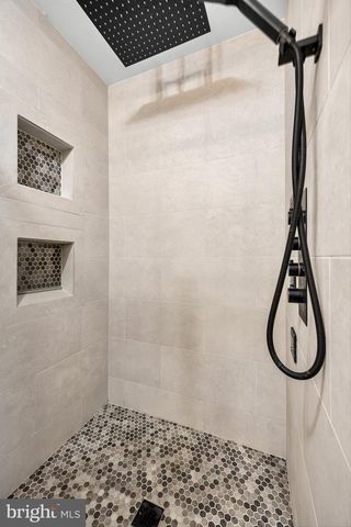 4 MILL RUN CT, Medford, NJ 08055