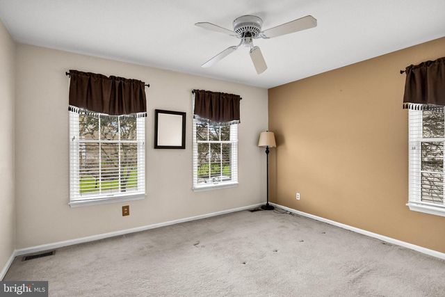 4 MILL RUN CT, Medford, NJ 08055