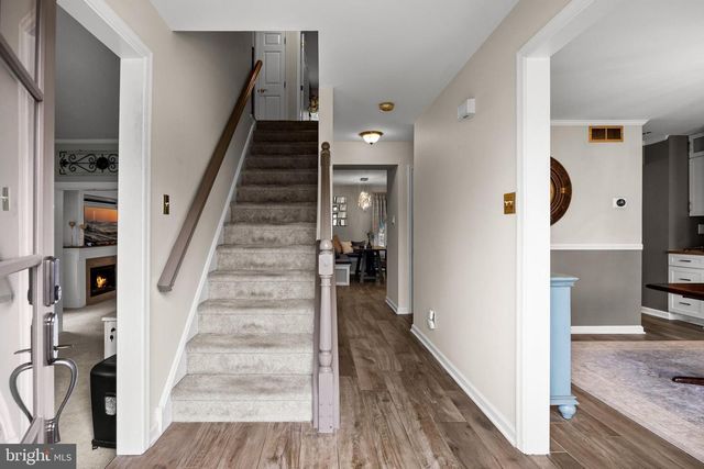 4 MILL RUN CT, Medford, NJ 08055