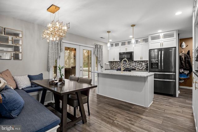 4 MILL RUN CT, Medford, NJ 08055