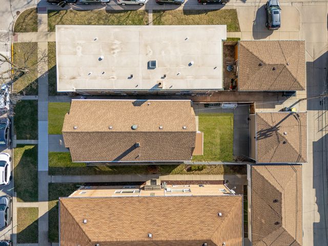 2618 N 73rd Avenue, Elmwood Park, IL 60707