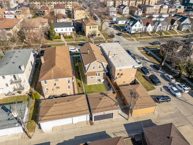 2618 N 73rd Avenue, Elmwood Park, IL 60707