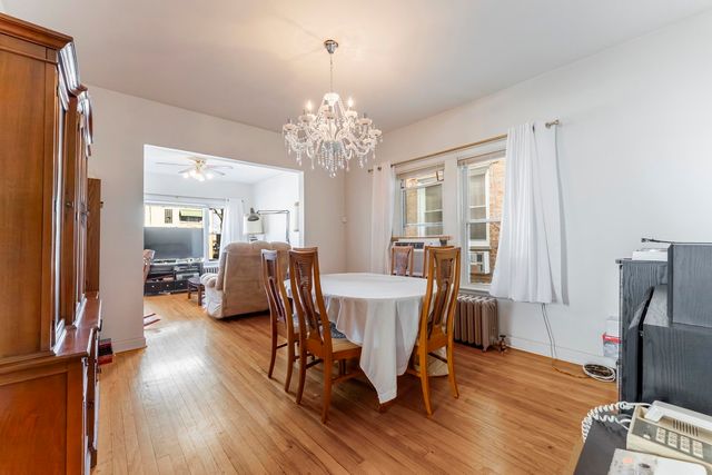 2618 N 73rd Avenue, Elmwood Park, IL 60707