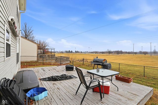 2219 Rolling Oak Drive, Indianapolis, IN 46214