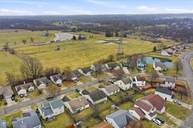 2219 Rolling Oak Drive, Indianapolis, IN 46214