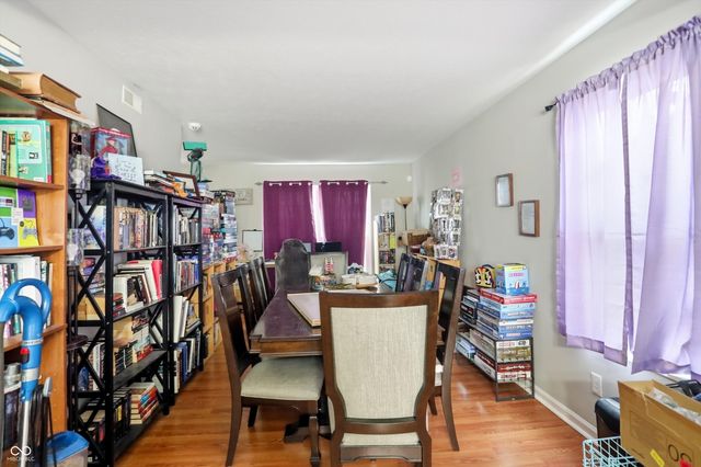 2219 Rolling Oak Drive, Indianapolis, IN 46214