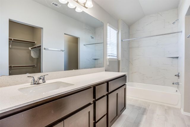 146 White Dunes DR, Maxwell, TX 78656