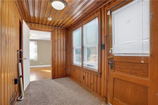 1926 S Hardy Avenue, Independence, MO 64052