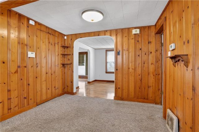 1926 S Hardy Avenue, Independence, MO 64052