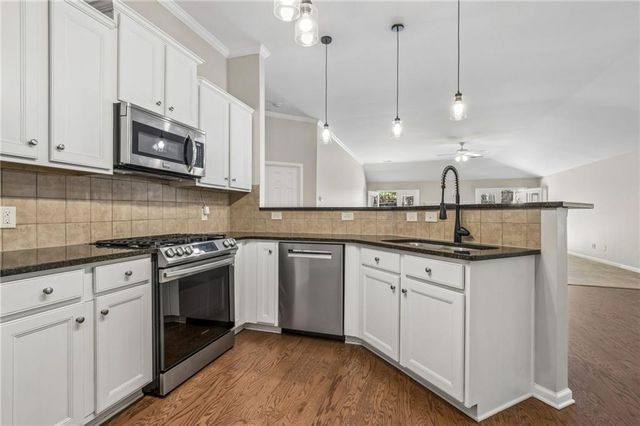 164 Bakers Farm Circle, Braselton, GA 30517