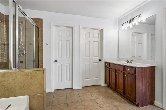 164 Bakers Farm Circle, Braselton, GA 30517
