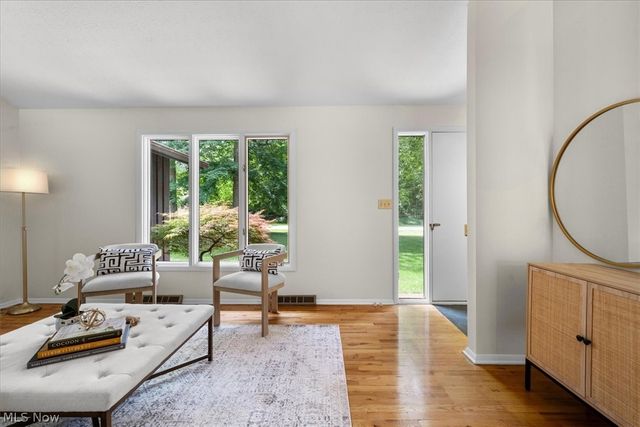 409 Whittlesey Drive, Tallmadge, OH 44278