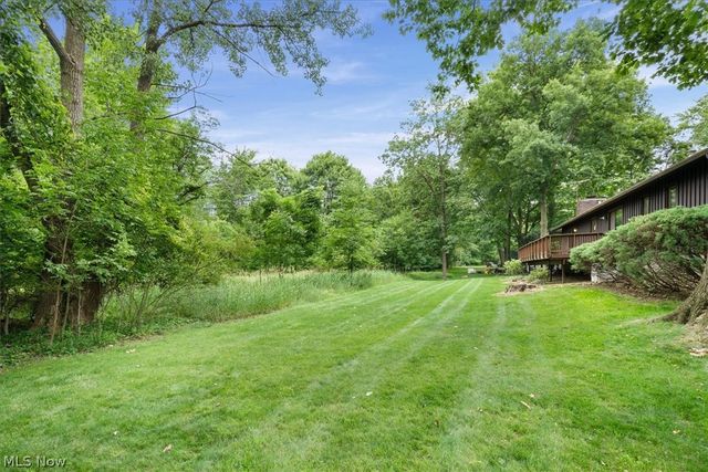 409 Whittlesey Drive, Tallmadge, OH 44278