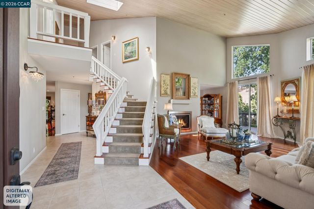 136 Hillcroft Way, Walnut Creek, CA 94597