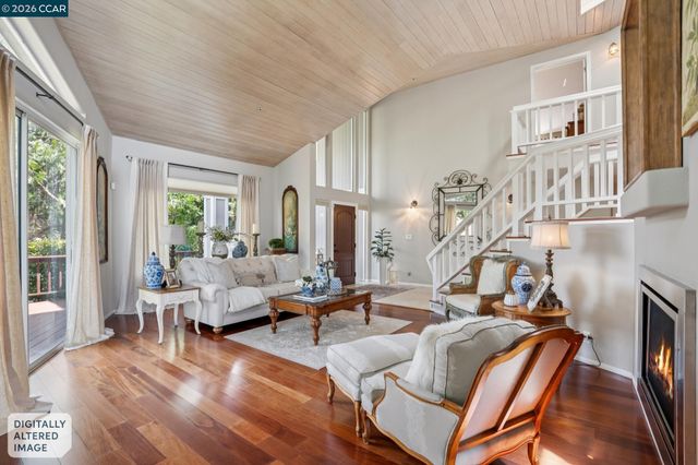 136 Hillcroft Way, Walnut Creek, CA 94597