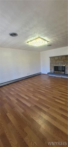 2494 Forest Avenue, Niagara Falls, NY 14301