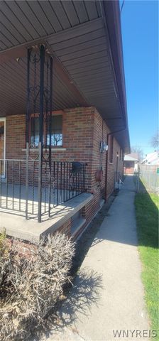 2494 Forest Avenue, Niagara Falls, NY 14301
