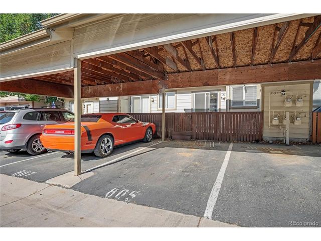 805 Summer Dr, Highlands Ranch, CO 80126