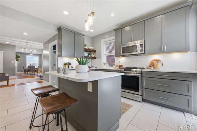 2320 Louisiana Avenue, St Louis, MO 63104