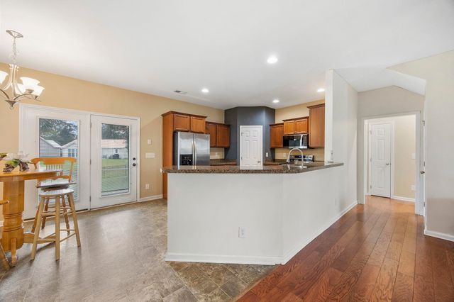 104 Fincham Dr., Little River, SC 29566