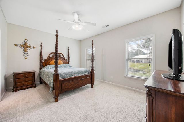 104 Fincham Dr., Little River, SC 29566