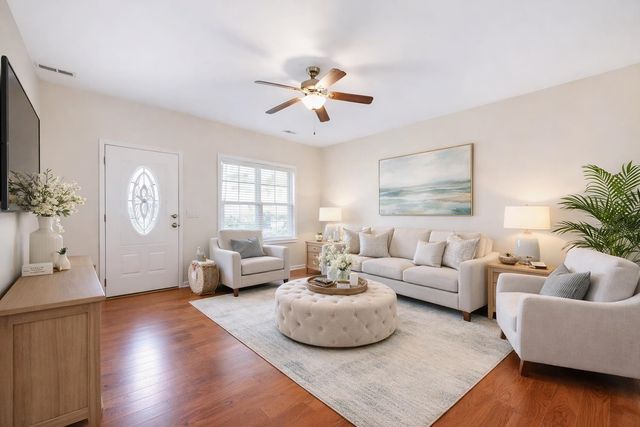 104 Fincham Dr., Little River, SC 29566