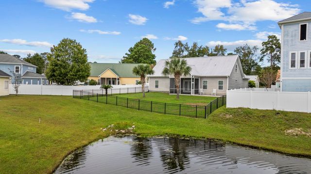 104 Fincham Dr., Little River, SC 29566
