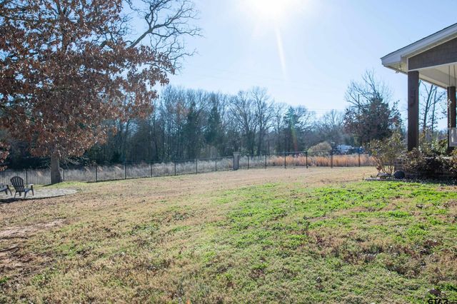 600 Corrigan Trails, Lindale, TX 75771