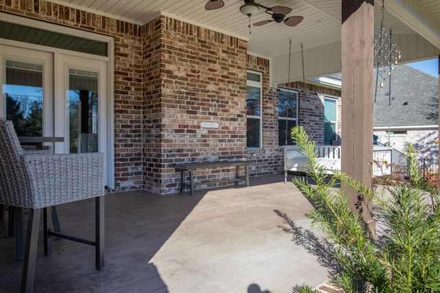 600 Corrigan Trails, Lindale, TX 75771