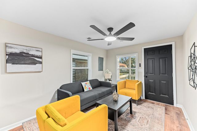 1978 Beech Avenue, North Charleston, SC 29405