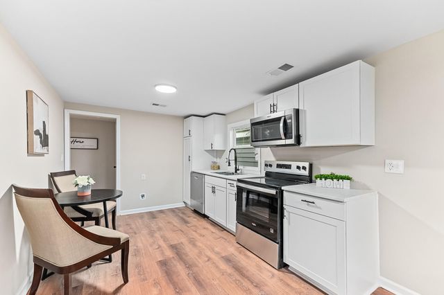 1978 Beech Avenue, North Charleston, SC 29405