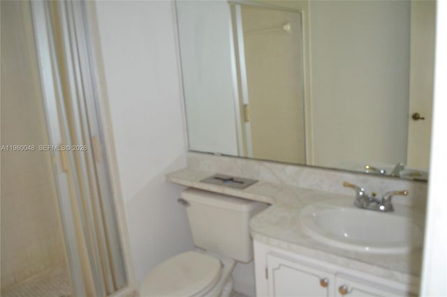 300 S Hollybrook Drive 203, Pembroke Pines, FL 33025