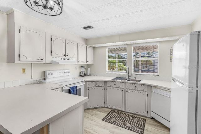 251 IBIS, Punta Gorda, FL 33950