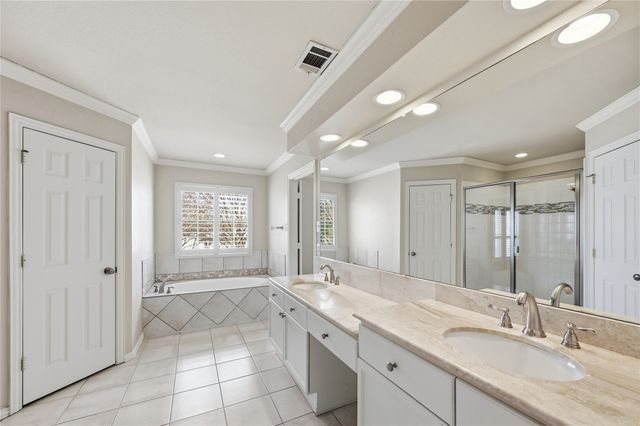 303 Chestnut Cove Circle, Southlake, TX 76092