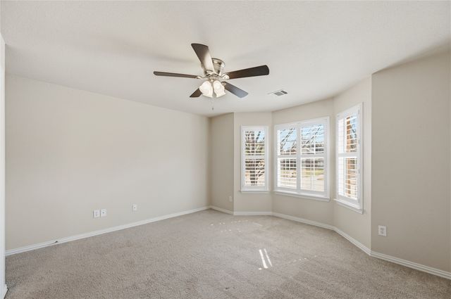 303 Chestnut Cove Circle, Southlake, TX 76092