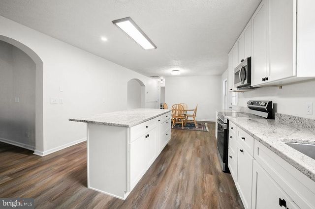 857 TALL PINES DR, Mineral, VA 23117