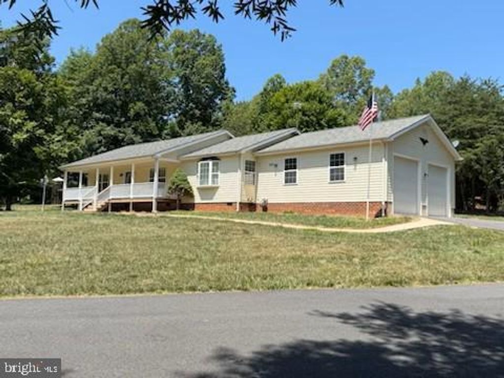 857 TALL PINES DR, Mineral, VA 23117
