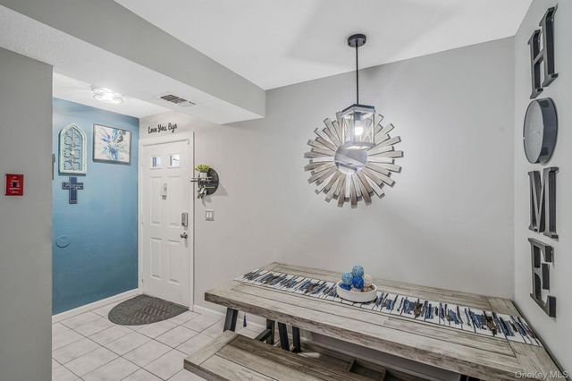 201 Lake Pointe Circle 201, Middle Island, NY 11953