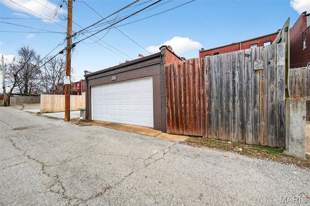 3441-3443 Oregon Avenue, St Louis, MO 63118