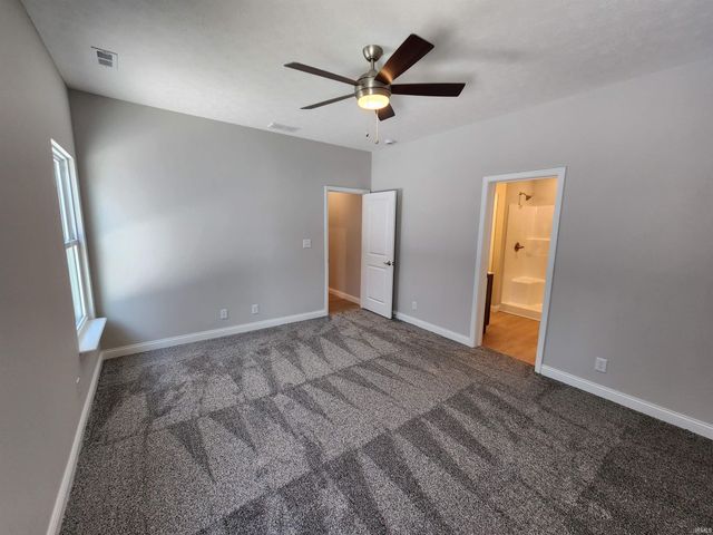 1059 E Wabash Street, Frankfort, IN 46041